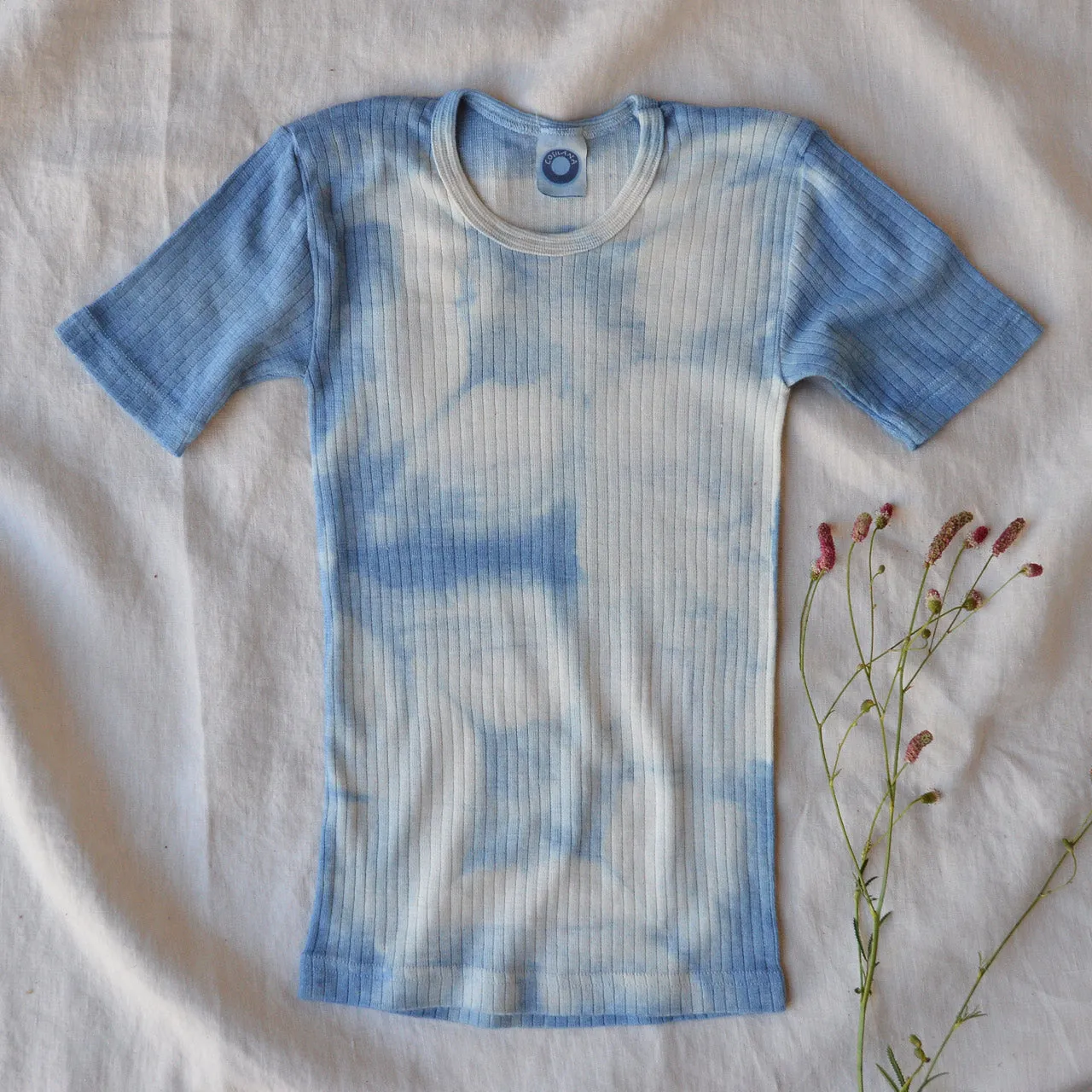 Child's Plant Dyed T-Shirt in Organic Cotton/Merino/Silk - Indigo Cloud (2-12y)