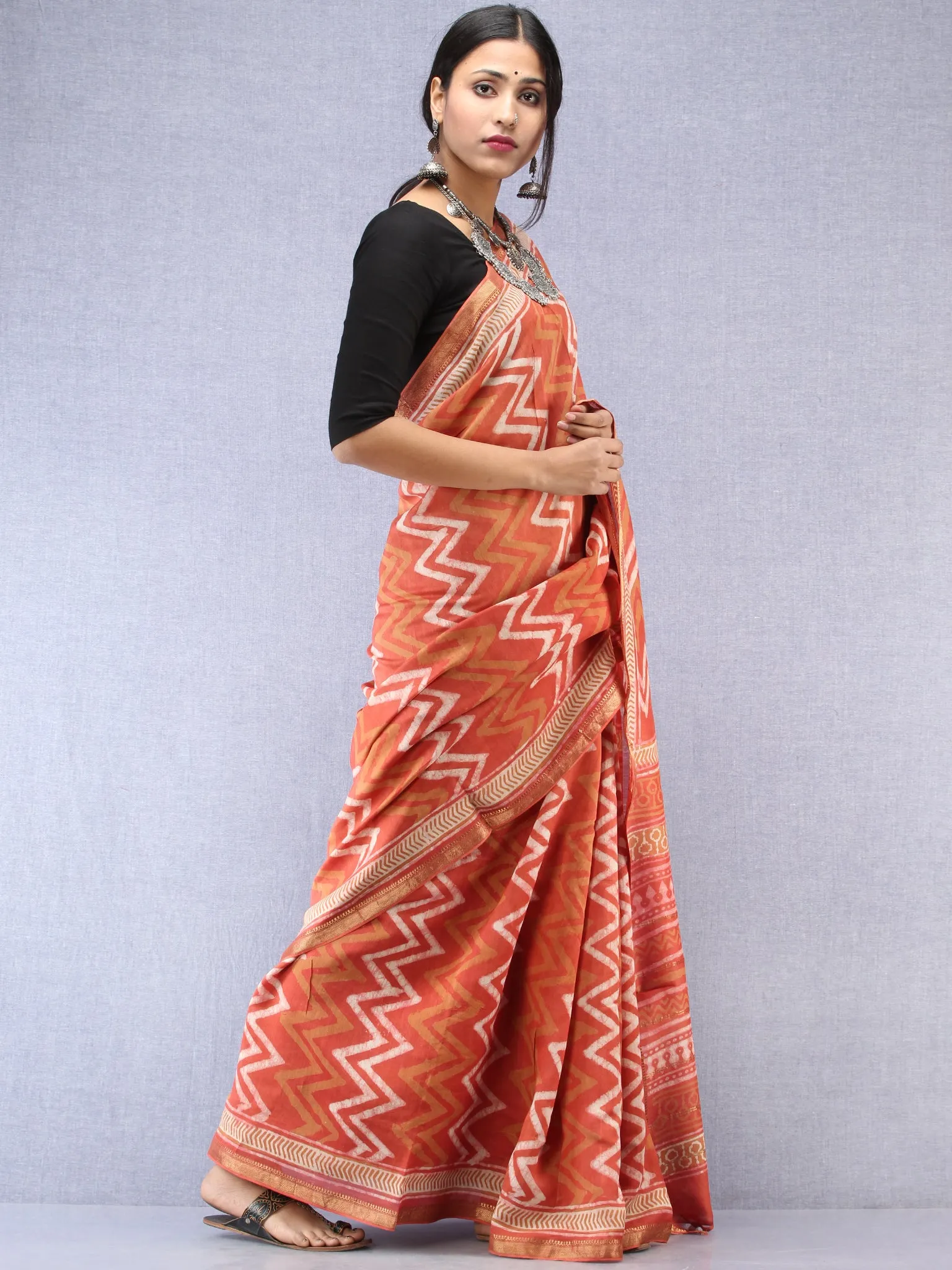 Pastel Pink Ivory Hand Block Printed Maheshwari Silk Saree With Zari Border - S031704530